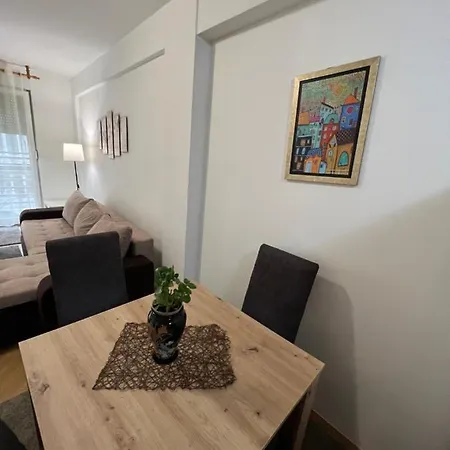 Apartment Dostojevski Novi Sad Exterior photo